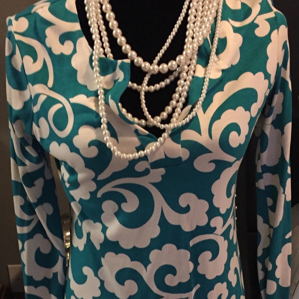 Diane Von Furstenberg Teal and White Long Sleeve Dress